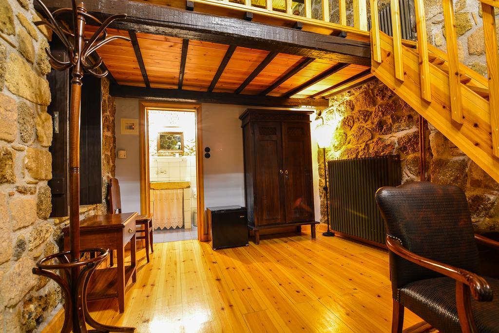 Varnevo Guesthouse Ano Trikala Eksteriør billede