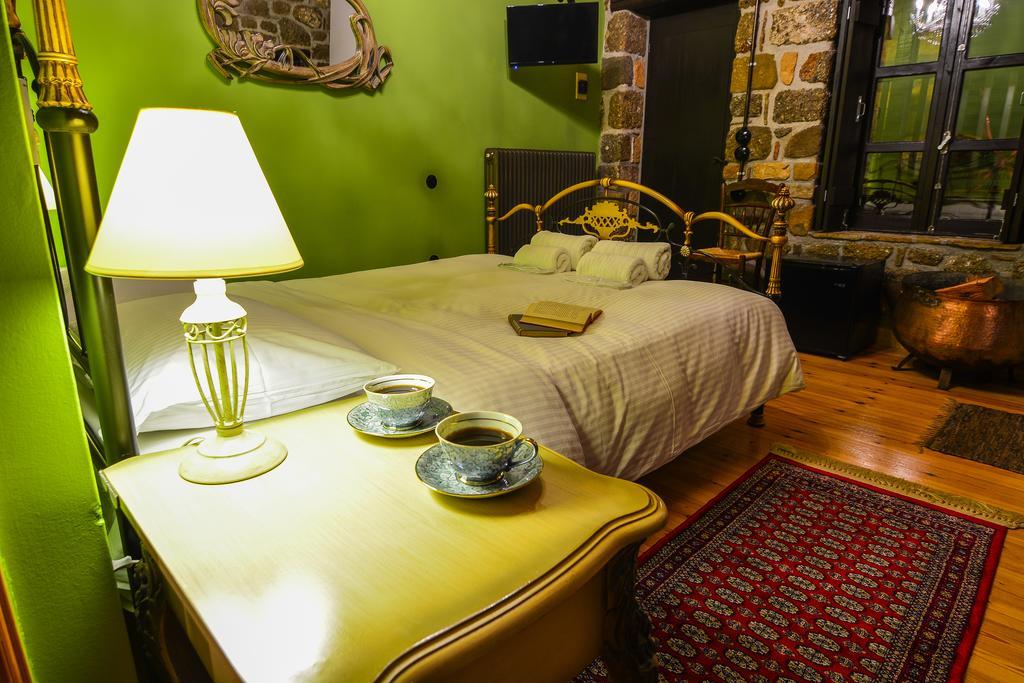 Varnevo Guesthouse Ano Trikala Eksteriør billede